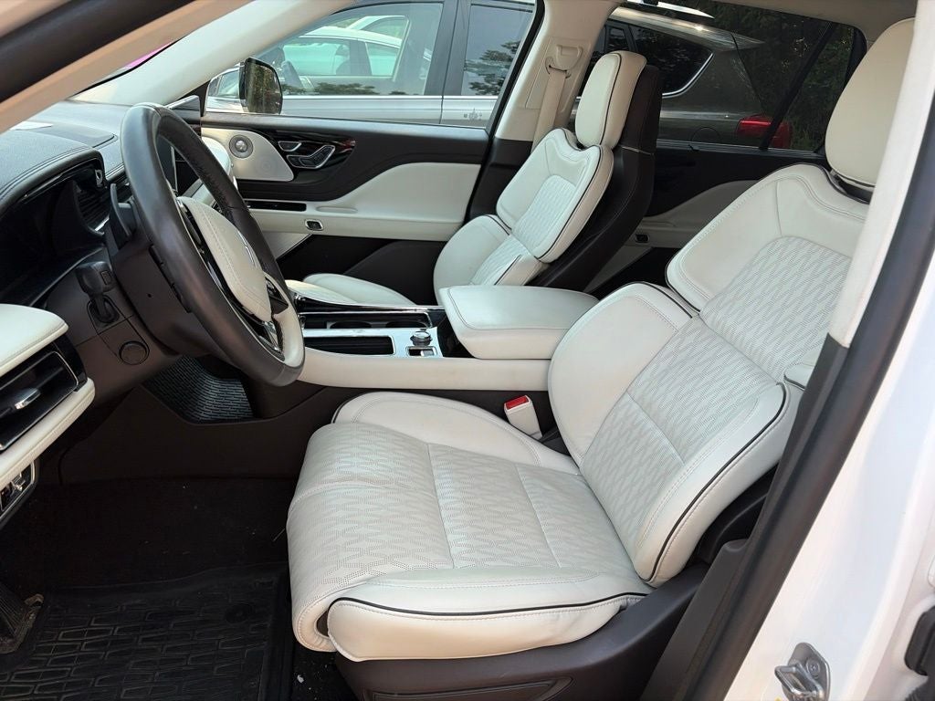 2022 Lincoln Aviator Black Label