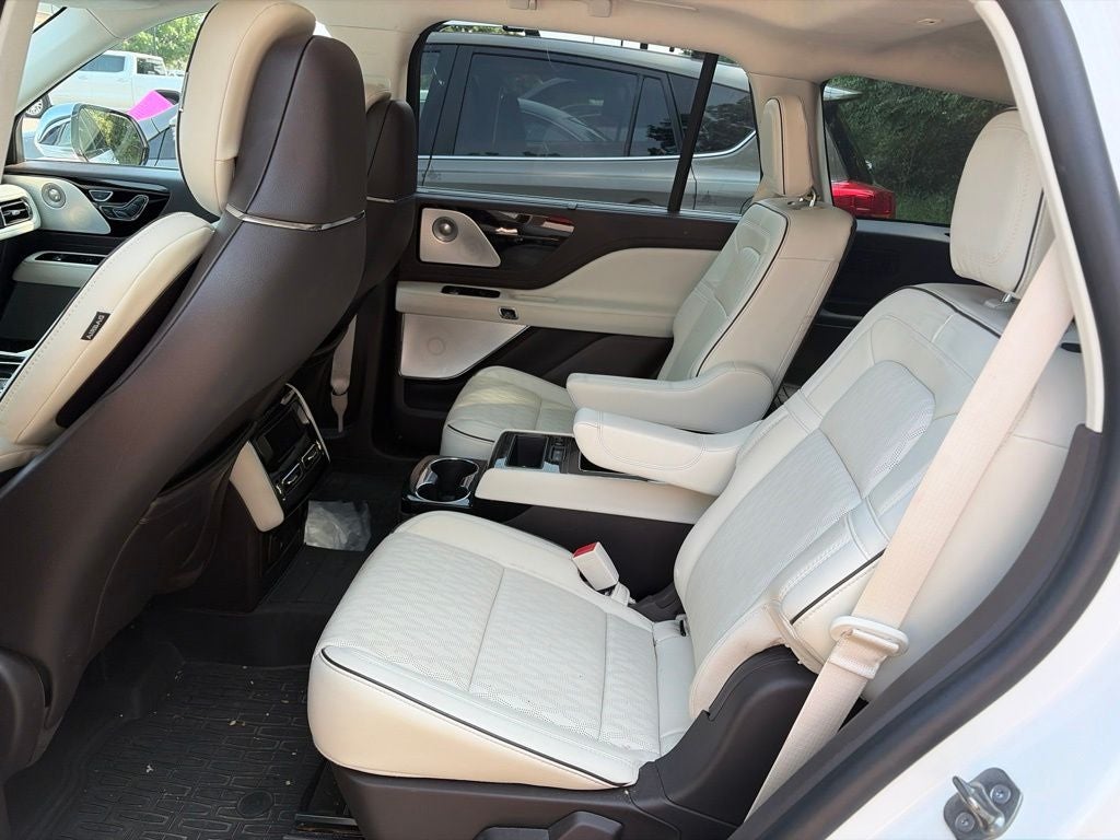 2022 Lincoln Aviator Black Label
