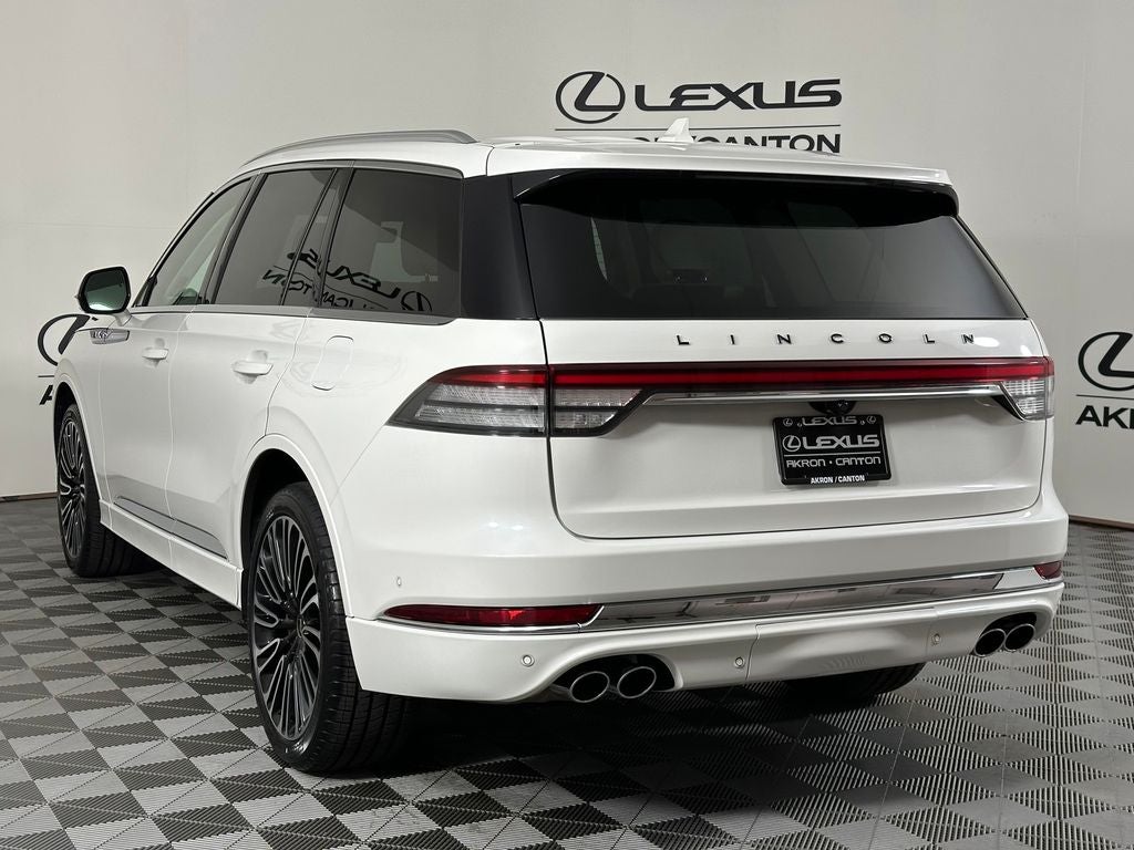2022 Lincoln Aviator Black Label