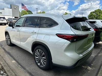 2020 Toyota Highlander Platinum