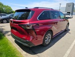 2023 Toyota Sienna XLE 8 Passenger