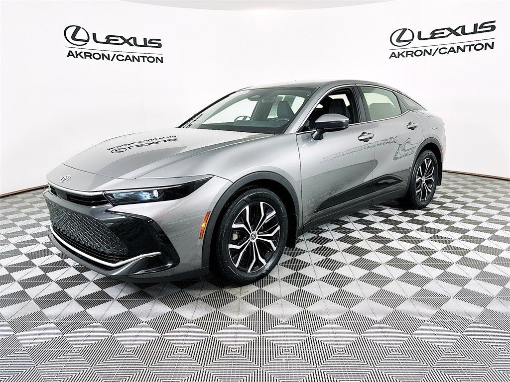 2023 Toyota Crown XLE