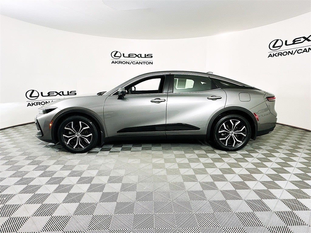 2023 Toyota Crown XLE