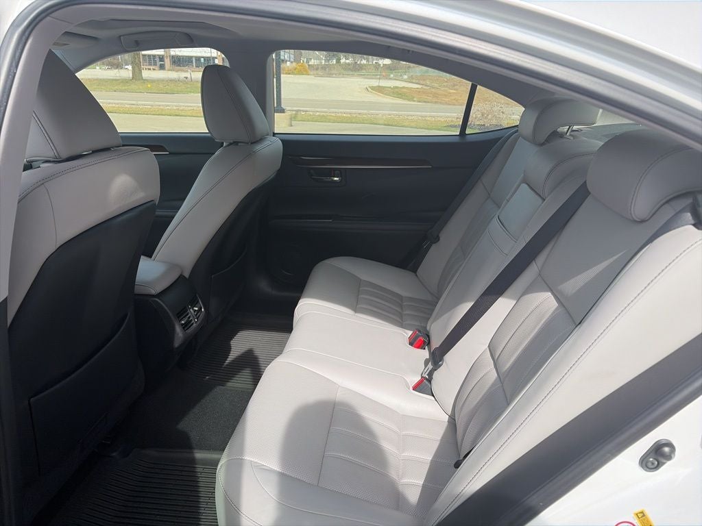 2017 Lexus ES 350 Luxury