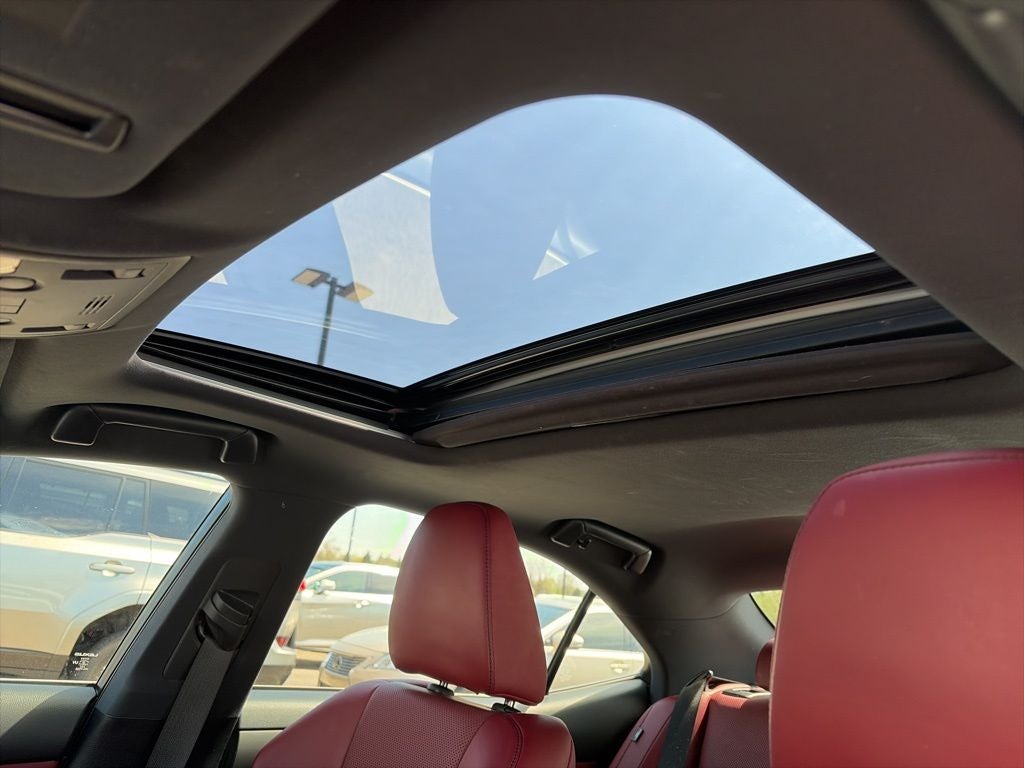 2018 Lexus IS 300 F Sport