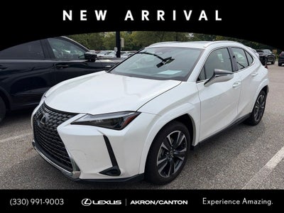 2025 Lexus UX 300h Premium