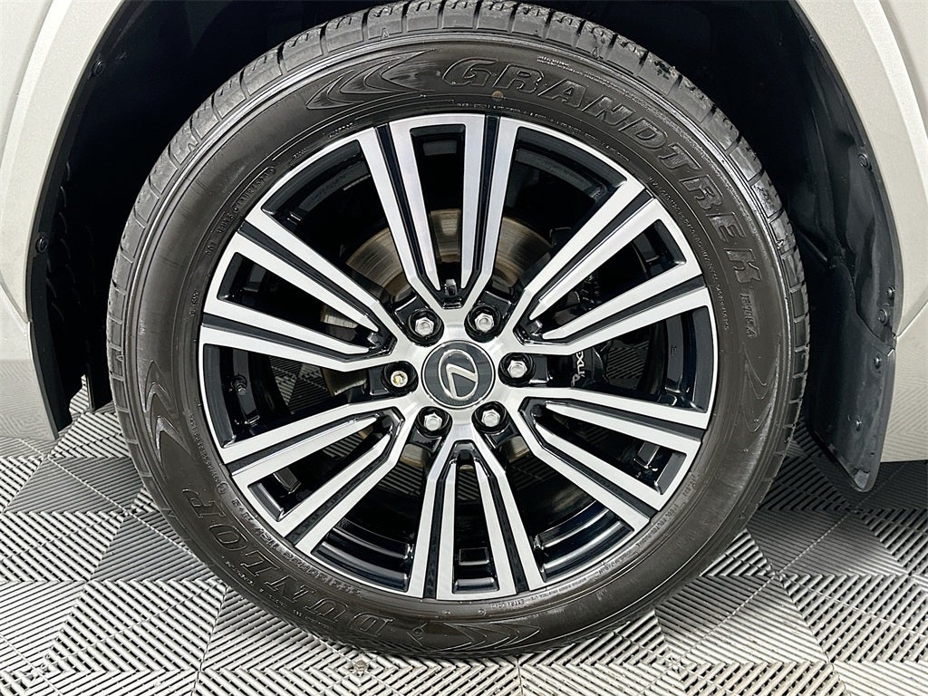 2024 Lexus LX 600 Luxury