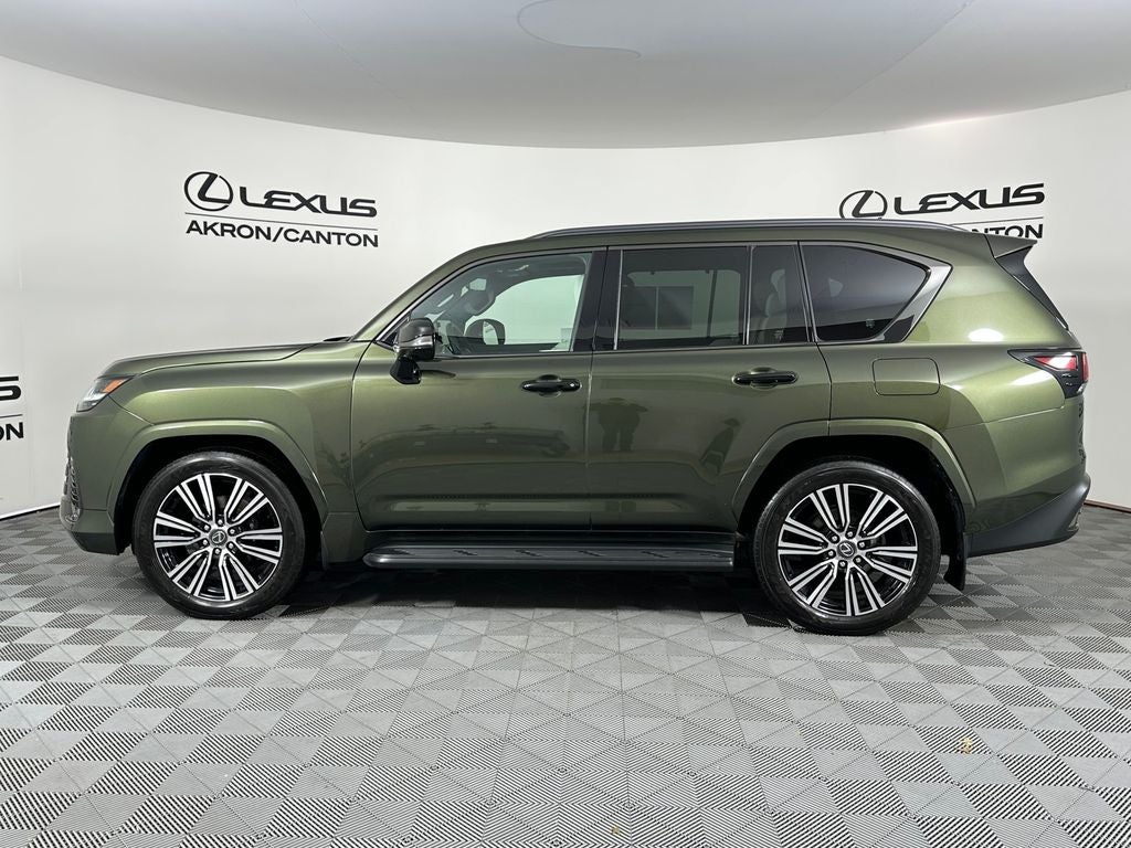 2025 Lexus LX 600 Luxury