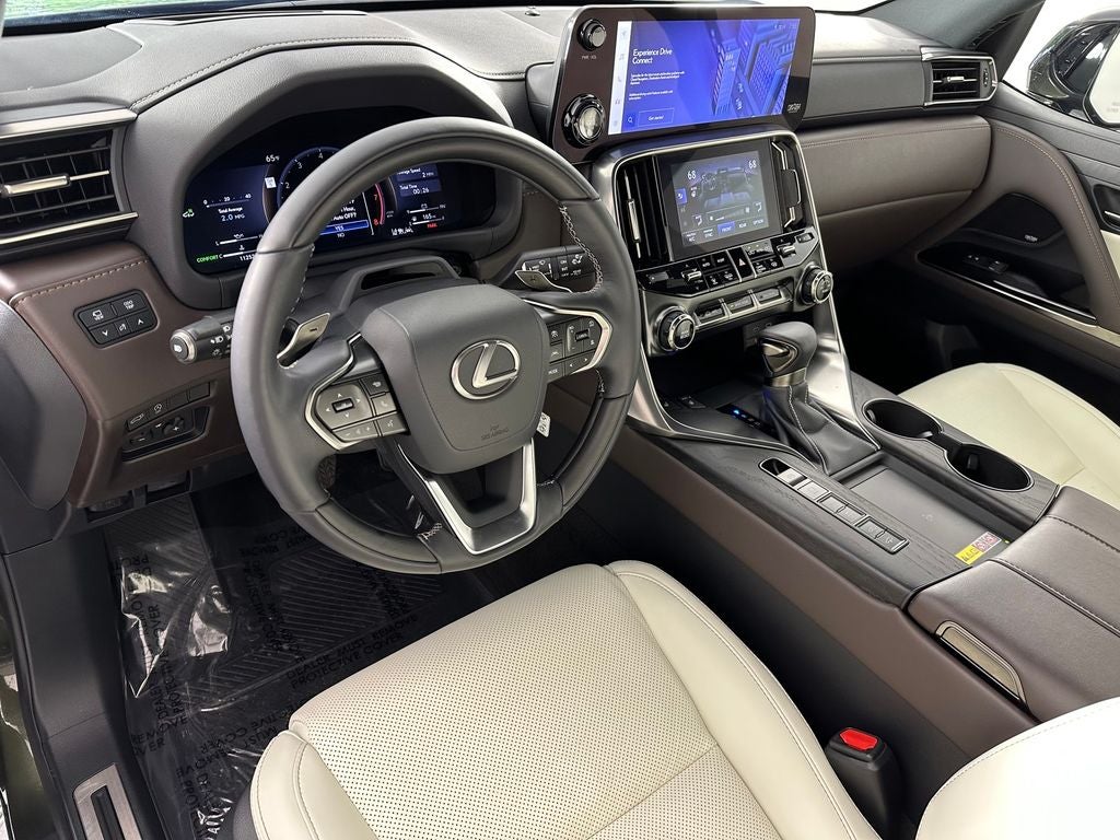 2025 Lexus LX 600 Luxury