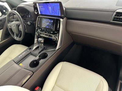 2025 Lexus LX 600 Luxury