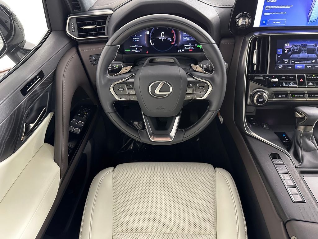 2025 Lexus LX 600 Luxury