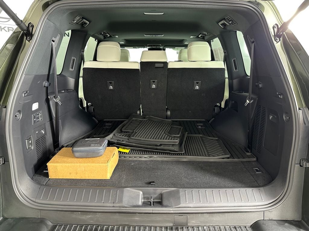 2025 Lexus LX 600 Luxury