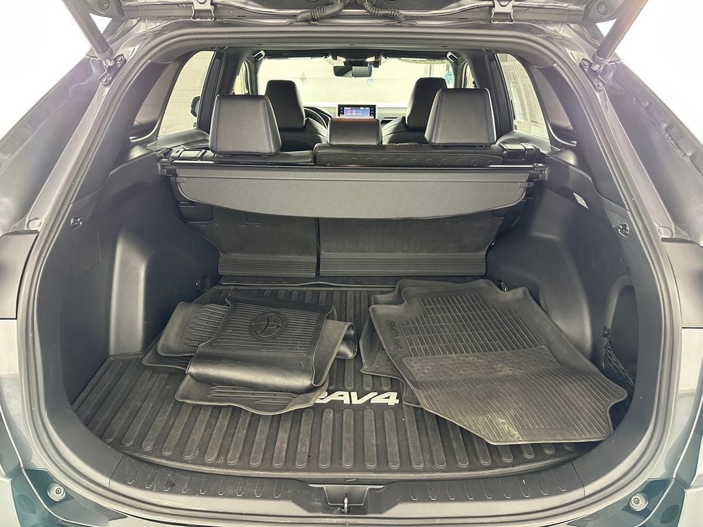 2021 Toyota RAV4 Hybrid XSE