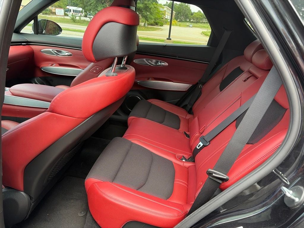 2023 Genesis GV70 2.5T
