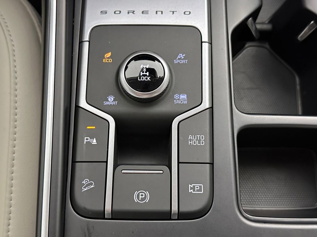 2023 Kia Sorento Hybrid EX