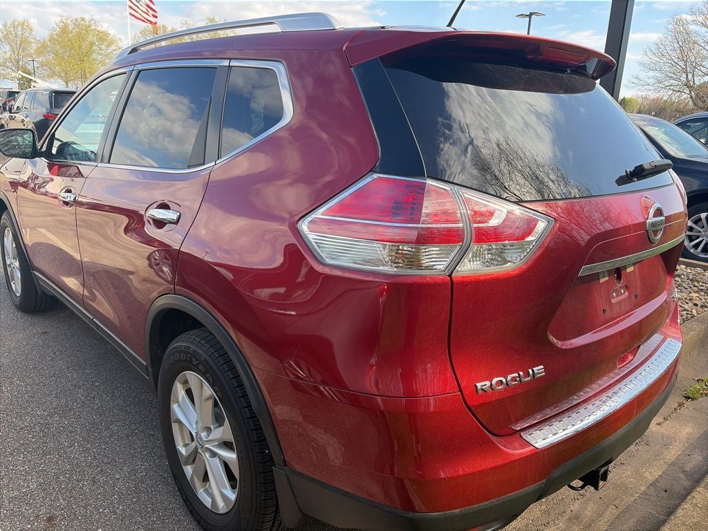 2016 Nissan Rogue SV