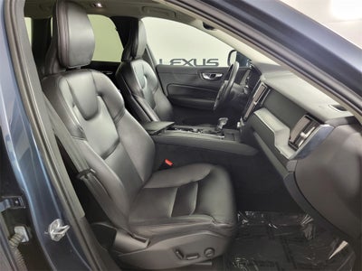 2019 Volvo XC60 T5 Momentum
