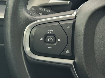 2019 Volvo XC60 T5 Momentum