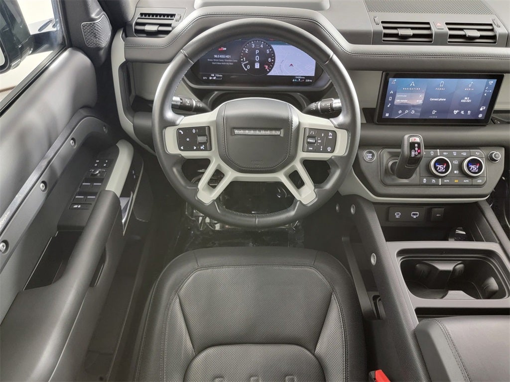 2022 Land Rover Defender 110 X-Dynamic HSE