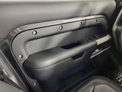 2022 Land Rover Defender 110 X-Dynamic HSE