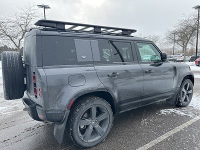 2022 Land Rover Defender 110 X-Dynamic HSE