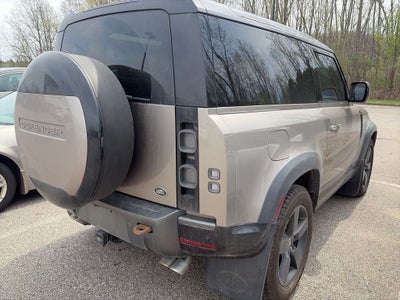 2023 Land Rover Defender 90 V8