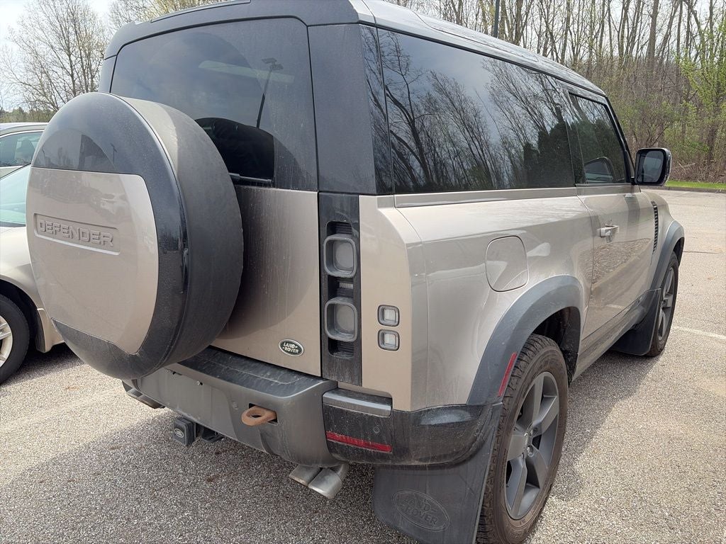 2023 Land Rover Defender 90 V8