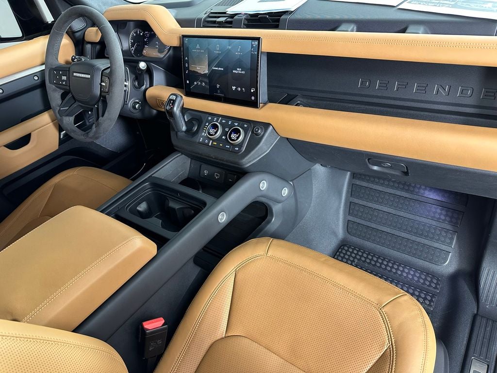 2023 Land Rover Defender 90 Carpathian Edition