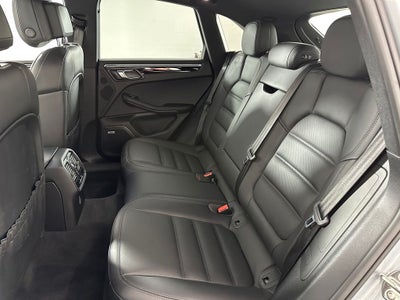 2019 Porsche Macan S