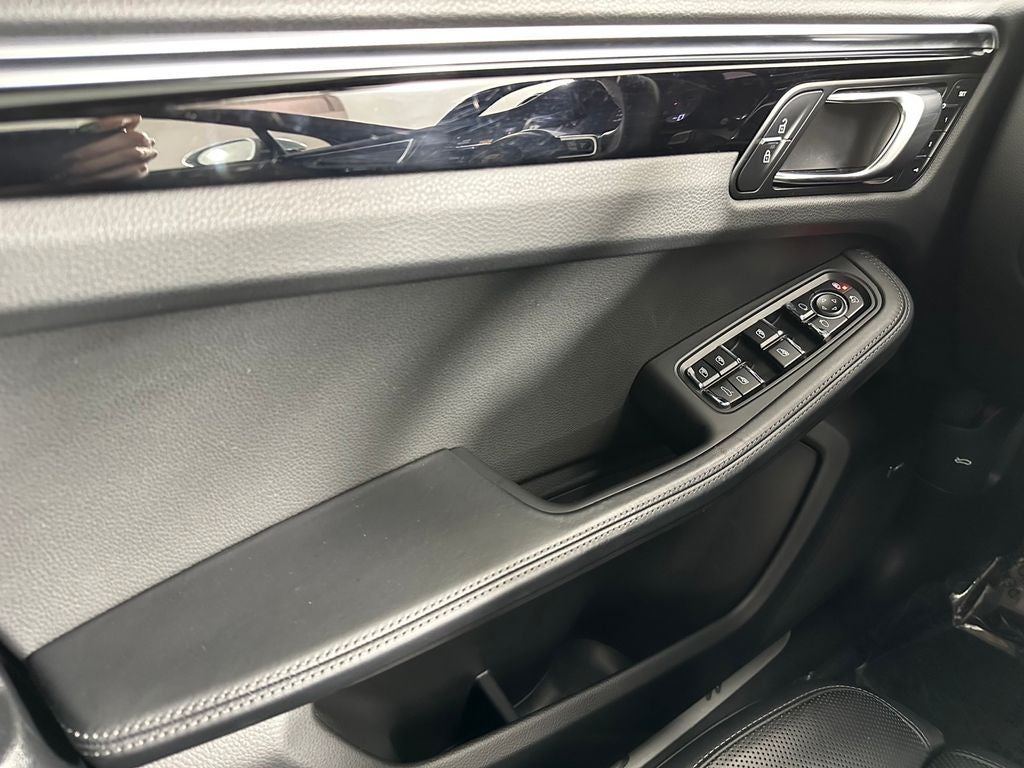 2019 Porsche Macan S