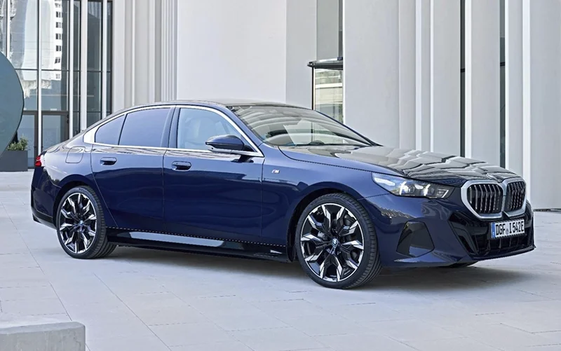 BMW i5
