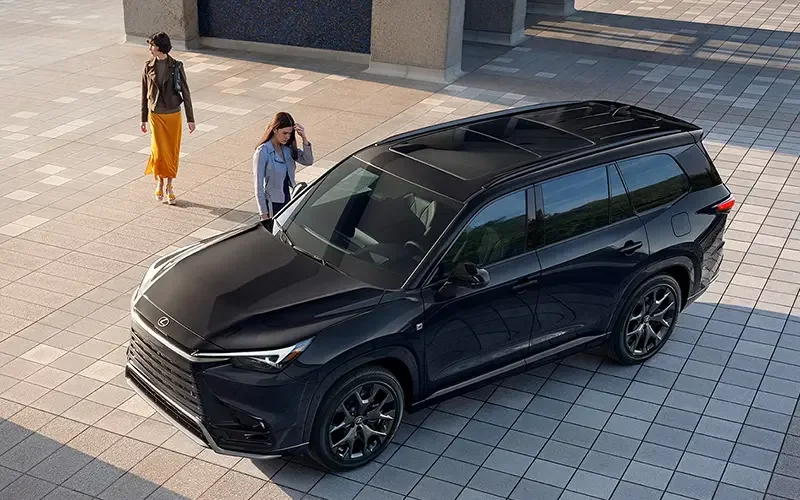 Lexus TX Exterior