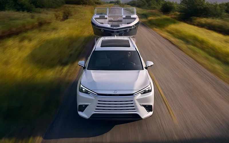Lexus TX Towing