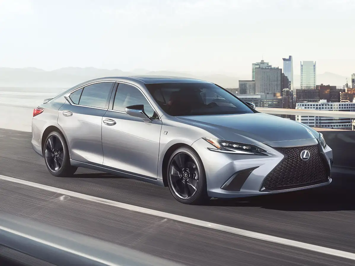 LEXUS VS INFINITI | Lexus of Cleveland in Cleveland OH