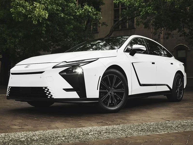 LEXUS ES VS COMPETITION | Lexus of Cleveland in Cleveland OH